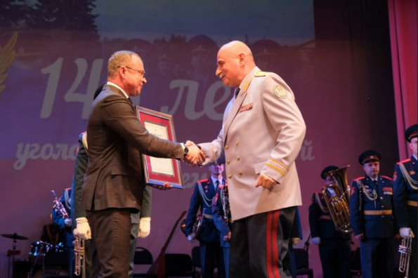 Первый заместитель Губернатора Юрий Петухов поздравил сотрудников ГУФСИН России по Новосибирской области с юбилеем