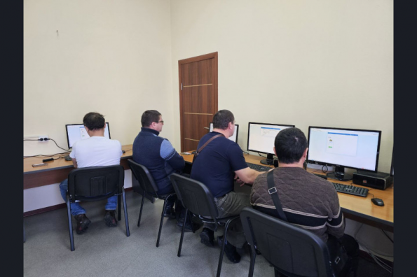 Новосибирская область полностью перевела в электронный вид экзамен на получение удостоверений тракториста-машиниста