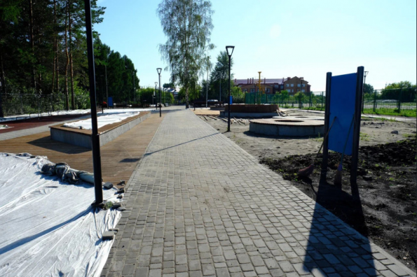Новая котельная и семейный парк: Губернатор проконтролировал исполнение поручений по развитию социальной инфраструктуры Коченева