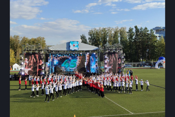 Двойной юбилей отметили в наукограде Кольцово