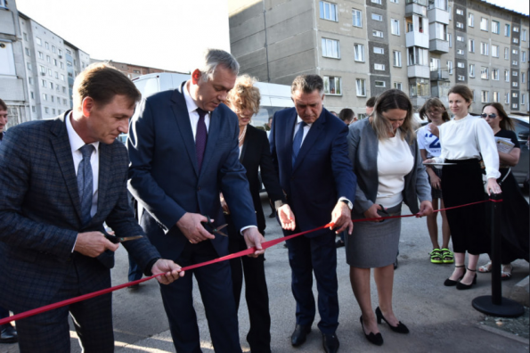 Губернатор поручил продолжить работу по созданию спортивной инфраструктуры в районах и городах области