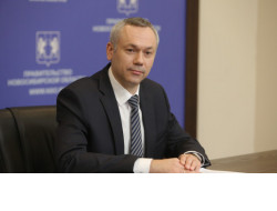 Губернатор прокомментировал инициативу по присоединению Омска к проведению МЧМ по хоккею 2023 года