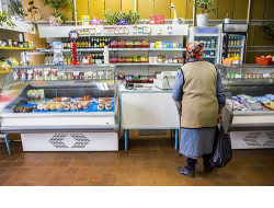 Правительство региона увеличит финансирование доставки товаров первой необходимости в отдаленные сёла