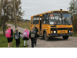 55 новых школьных автобусов получит Новосибирская область