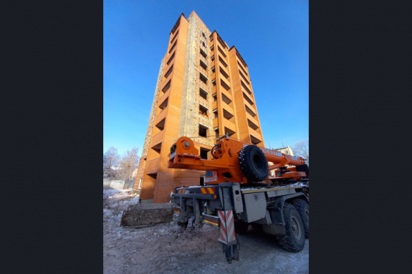 В регионе начались работы на первом долгострое, достраиваемом по соглашению с ППК «Фонд»